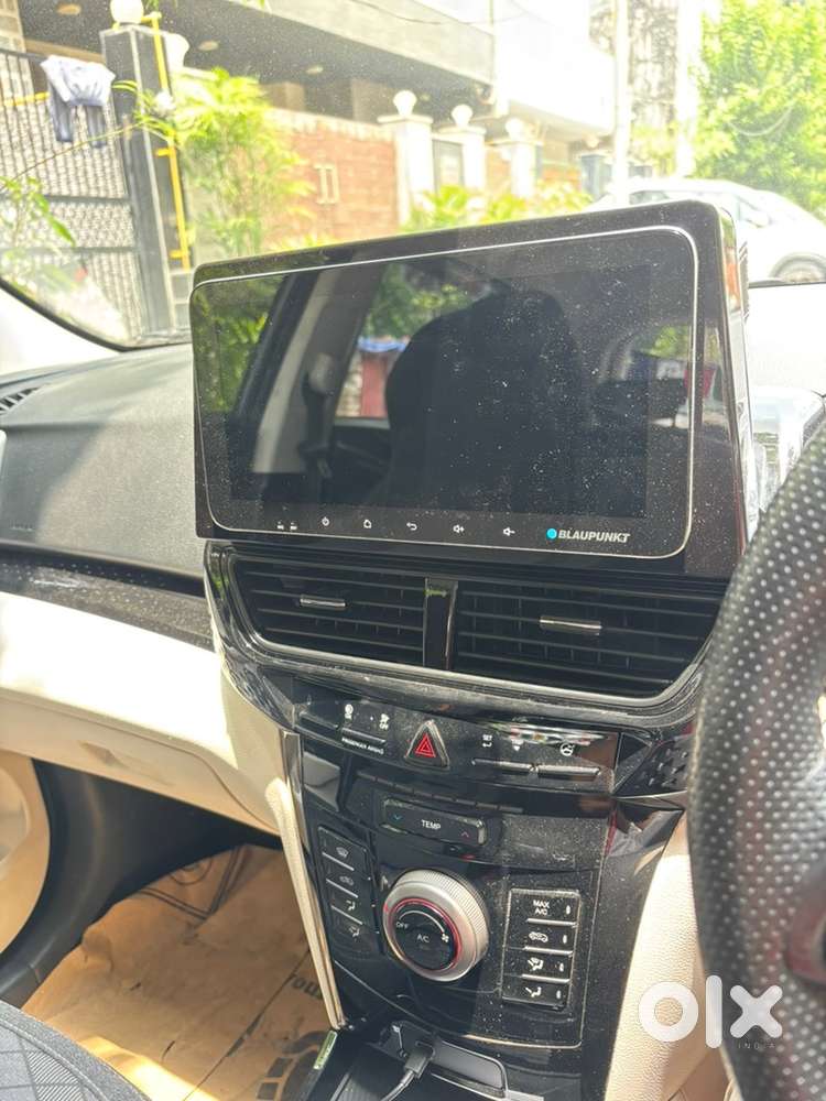 Xuv 3xo Petrol Manual Mx1