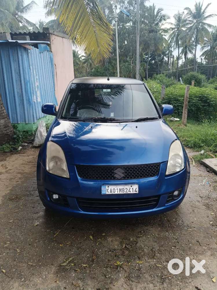 Maruti Suzuki Swift 2005 Petrol