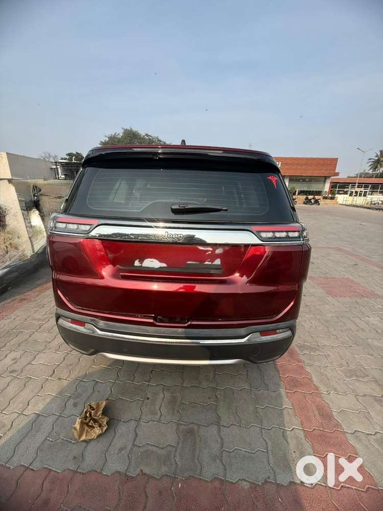 Jeep Meridian 2025 4x2 Mt Longitude  33,050 Km  Red  Like New