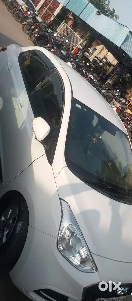 Hyundai Xcent 2017 Mileage 27-26 In One Litter