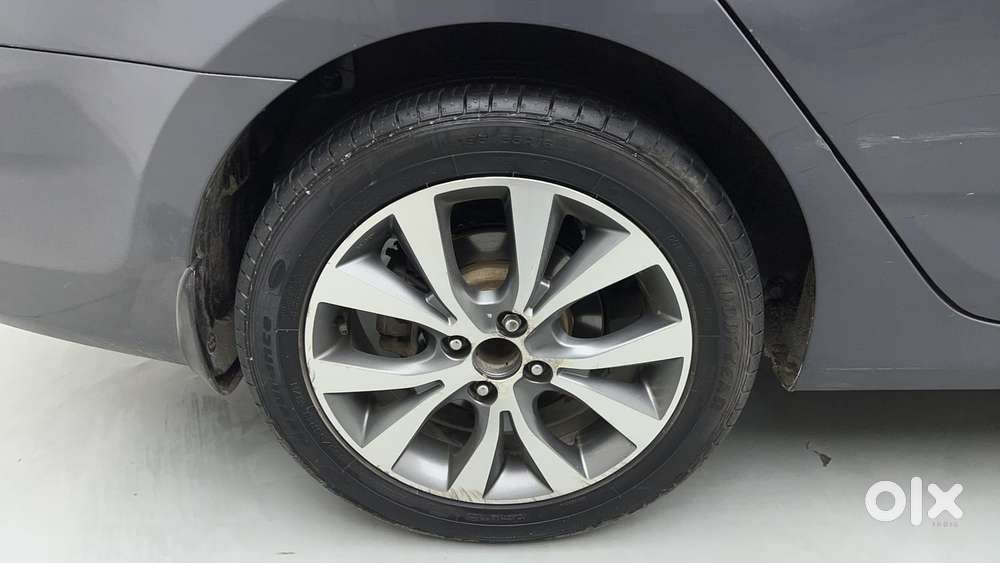 Hyundai Verna Fluidic 1.6 Vtvt Sx Automatic, 2014, Petrol