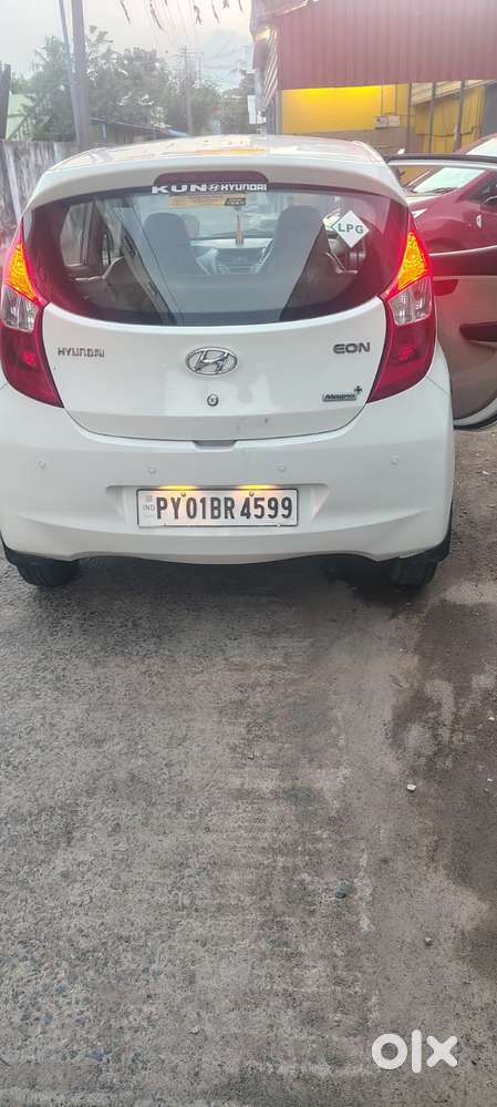 Hyundai Eon Magna + Lpg, 2011, Petrol