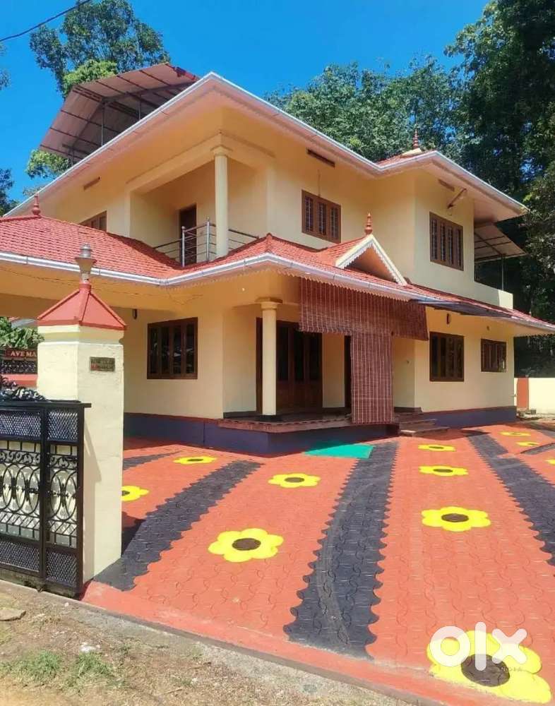 House for sale - 90  Lakhs 
Ramapuram