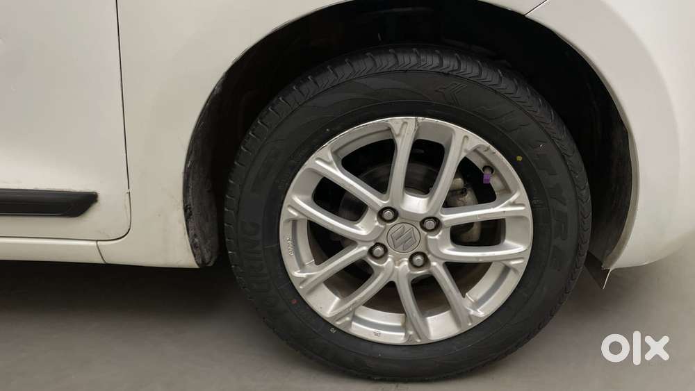Maruti Suzuki Swift Amt Zxi, 2019, Petrol