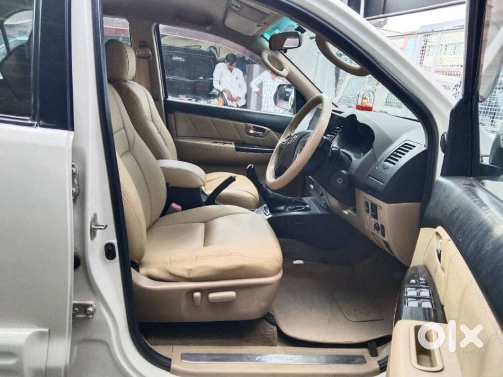 Toyota Fortuner 2.5 4x2 Mt Trd Sportivo, 2014, Diesel
