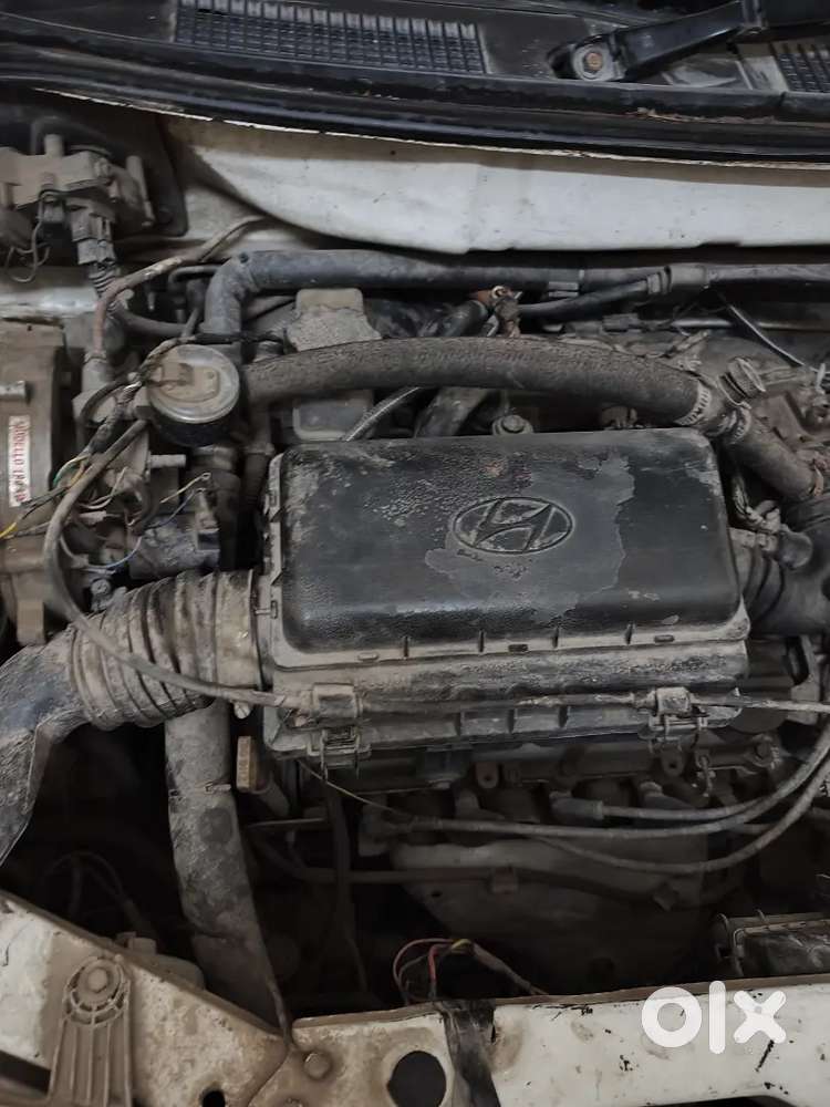 Santro Gls Ek Dm Brya Cl Rahi H Koi Kmi Nhi H