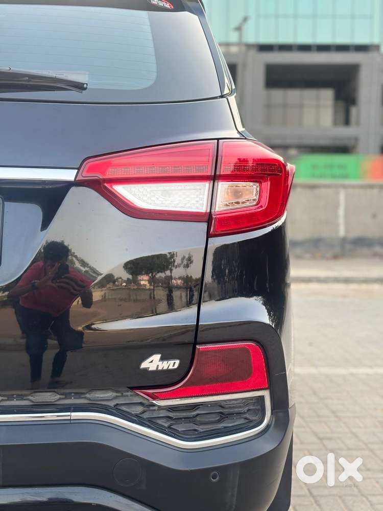 Mahindra Alturas G4 4x4 At, 2019, Diesel