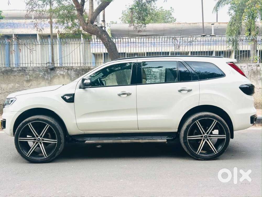 Ford Endeavour 3.2 Titanium At 4x4, 2017, Diesel