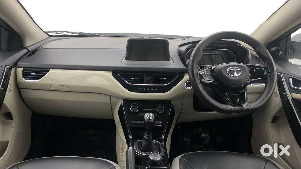 Tata Nexon 1.2 Revotron Xz Plus, 2022, Petrol