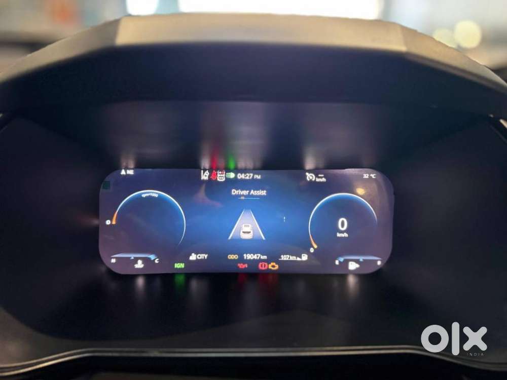 Tata Safari Accomplished X Plus 7 Str Dark Edition At, 2024, Diesel