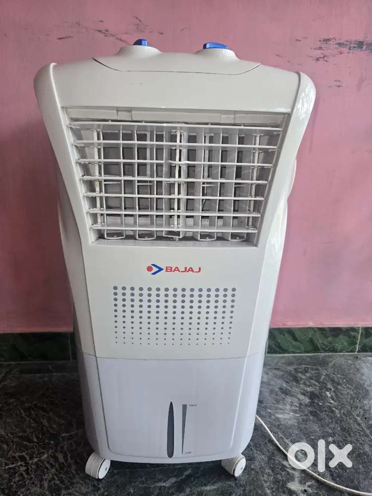 Bajaj  23L personal aircooler