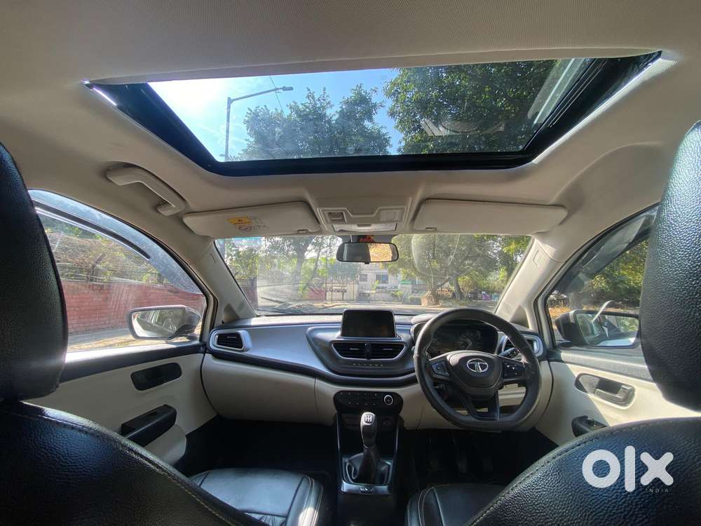 Tata Altroz 1.2 Xz Plus Petrol, 2023, Petrol