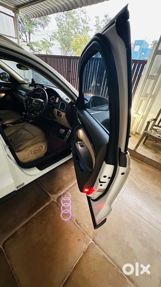 Audi Q3 2015 (white) Diesel Quattro Well Maintained