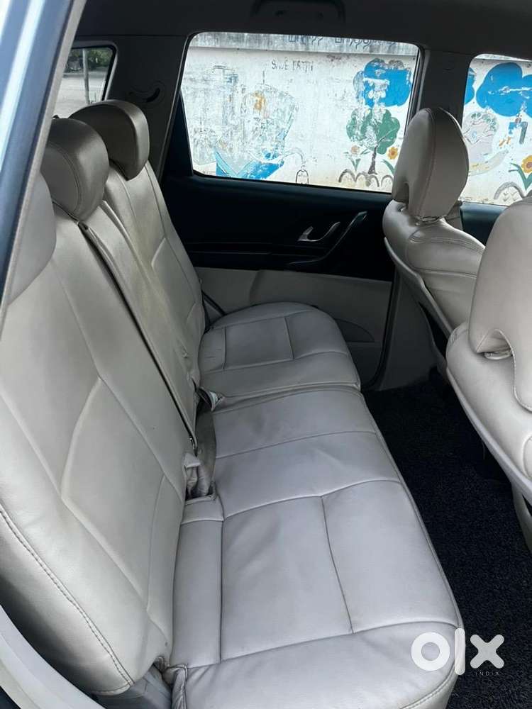 Mahindra Xuv500 2017