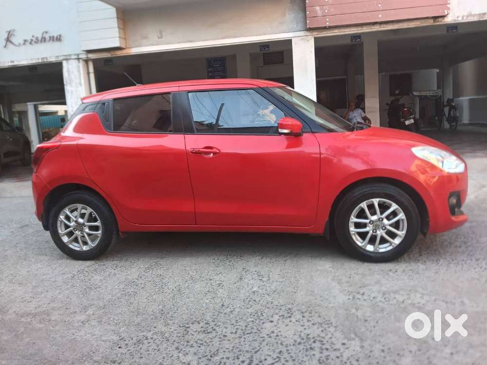 Maruti Suzuki Swift Zxi Amt 2017  47,000 Km  Single Owner