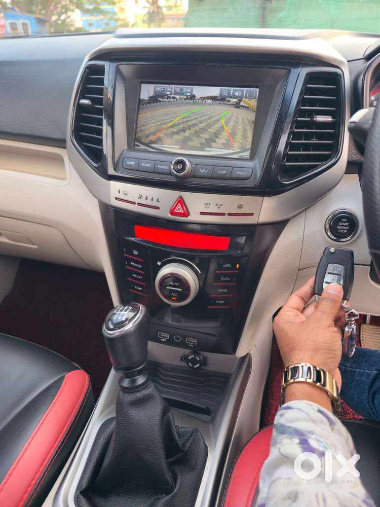 Mahindra Xuv300 W8 Option Diesel, 2022, Diesel