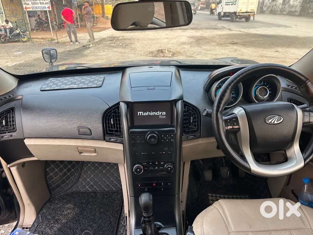 Mahindra Xuv500 Xclusive (driver Power Seat), 2015, Diesel