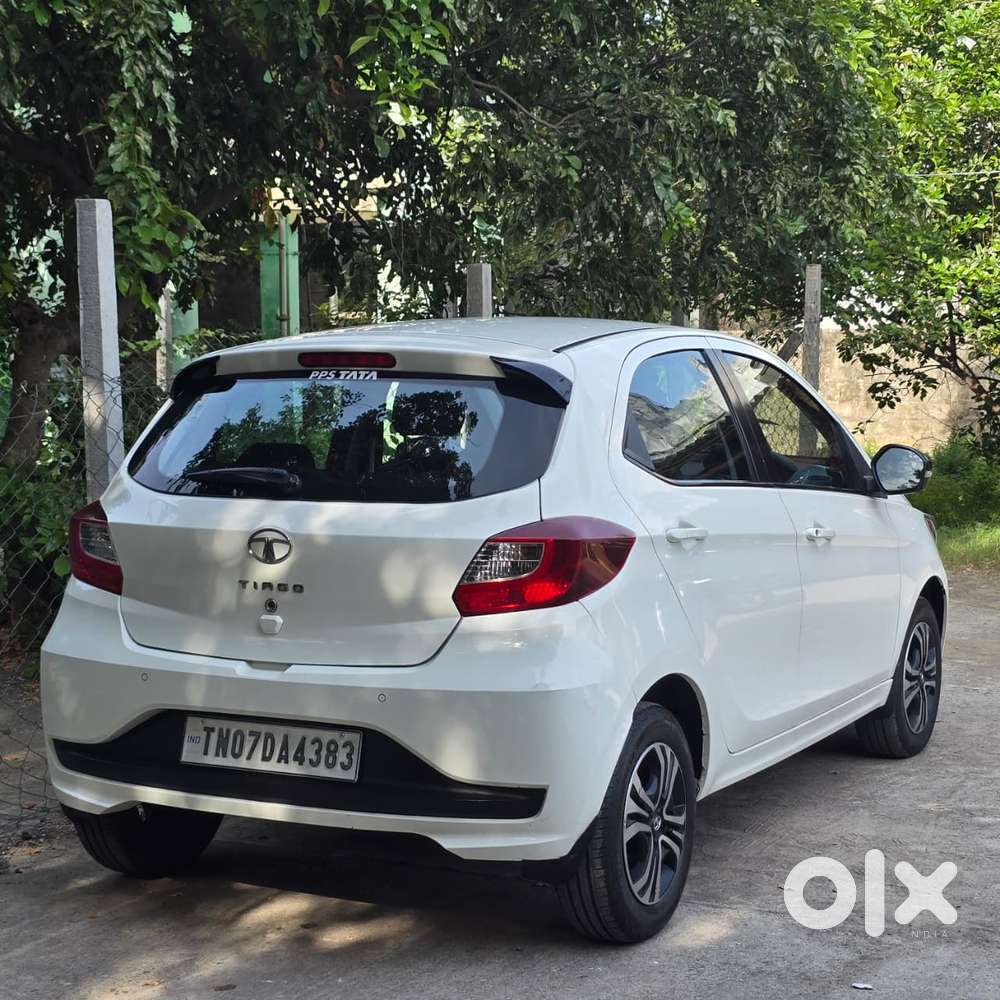 Tata Tiago 1.2 Revotron Xza, 2022, Petrol