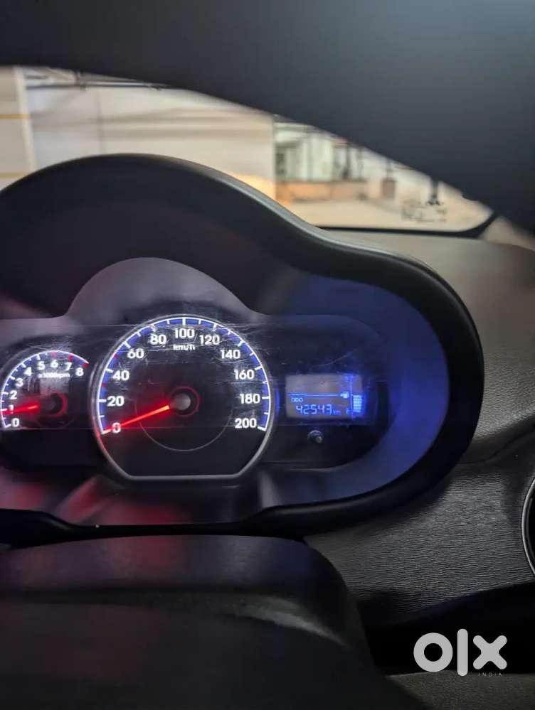 Hyundai I10 Sportz Petrol 2015