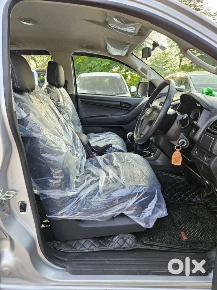 Isuzu Hi-lander 4x2 Mt, 2025, Diesel