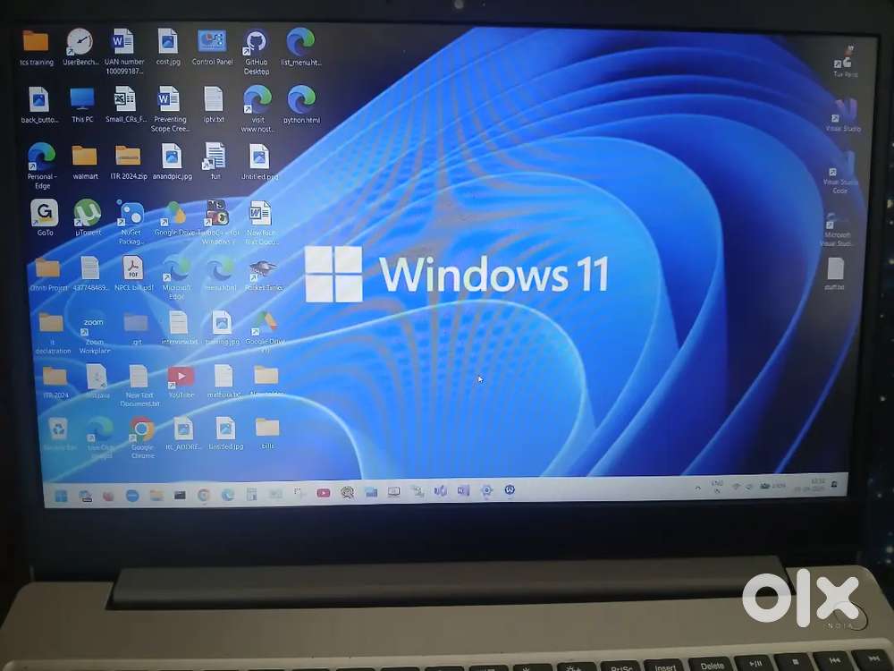 Lenovo Ideapad slim 3 Ryzen 3