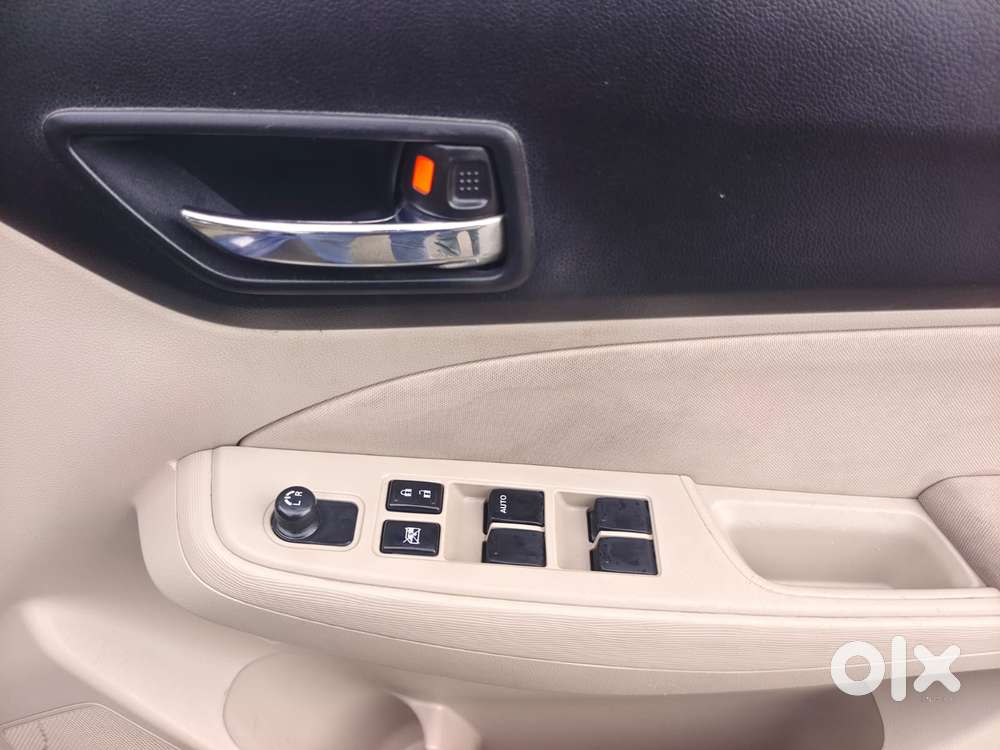 Maruti Suzuki Dzire 1.2 Vxi, 2019, Petrol