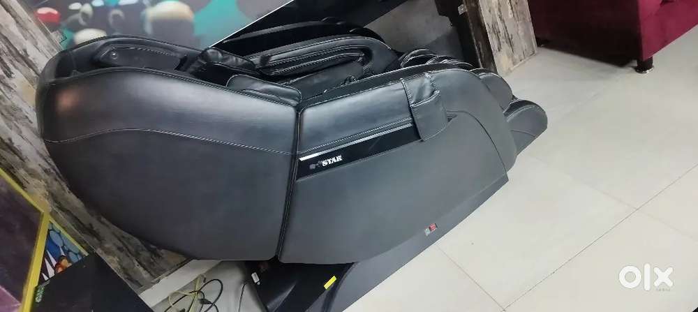 Air hockey teble / win catcher game / car video game / massager chair