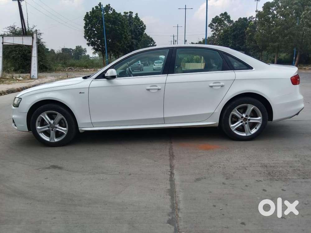 Audi A4 2.0 Tdi Premium With Sunroof, 2013, Diesel
