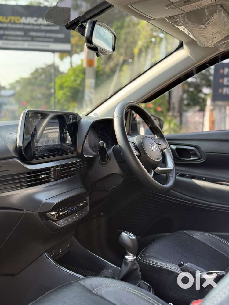 Hyundai I20 Asta (o) 1.2 Mt, 2023, Petrol
