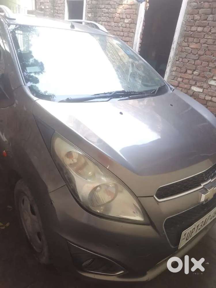 Chevrolet Beat Petrol 2015