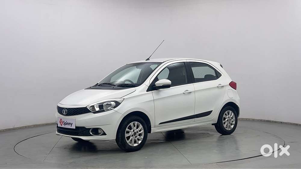 Tata Tiago Xza, 2017, Petrol