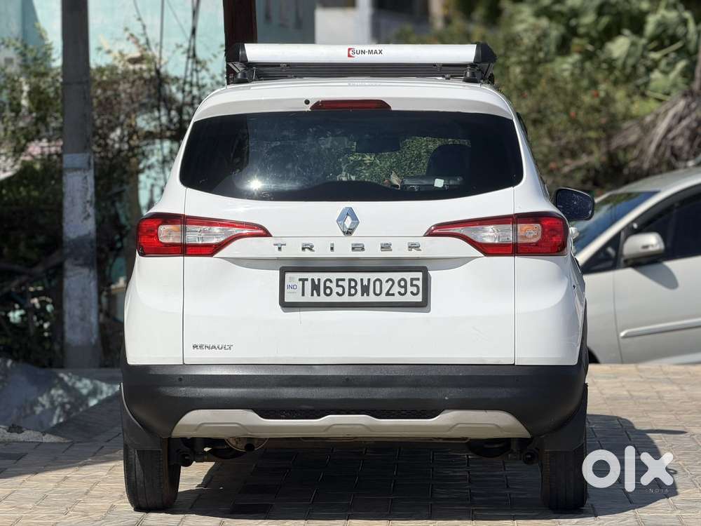 Renault Triber Rxt, 2022, Petrol