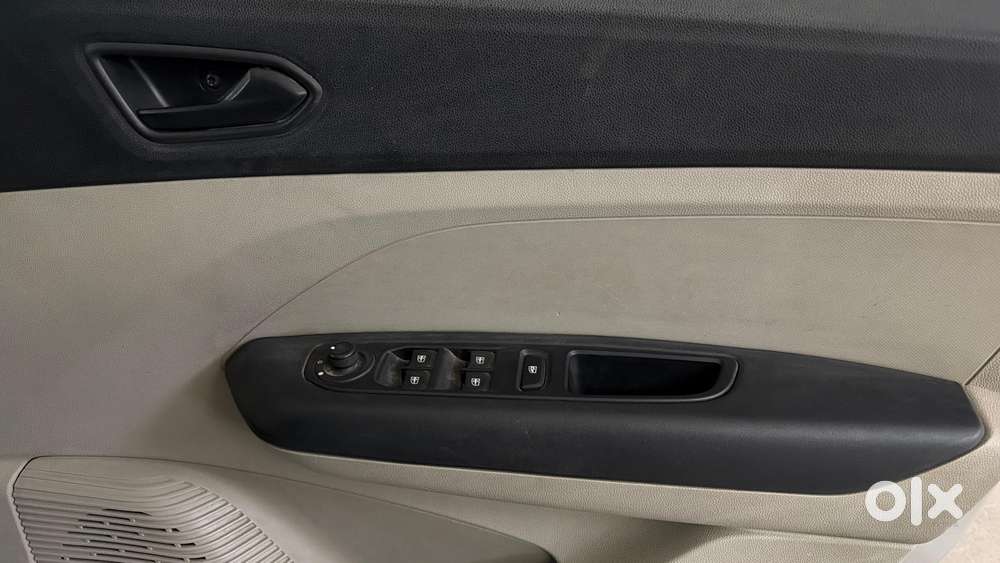 Renault Triber Rxt, 2019, Petrol