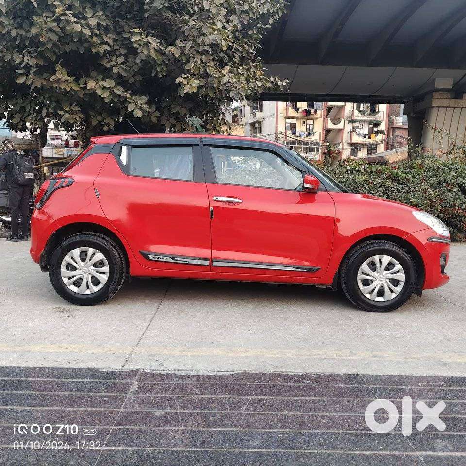 Maruti Suzuki Swift 1.2 Vxi (o), 2022, Petrol