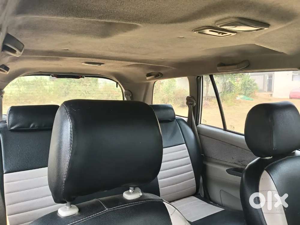 Toyota Innova 2012 Diesel 163000 Km Driven
