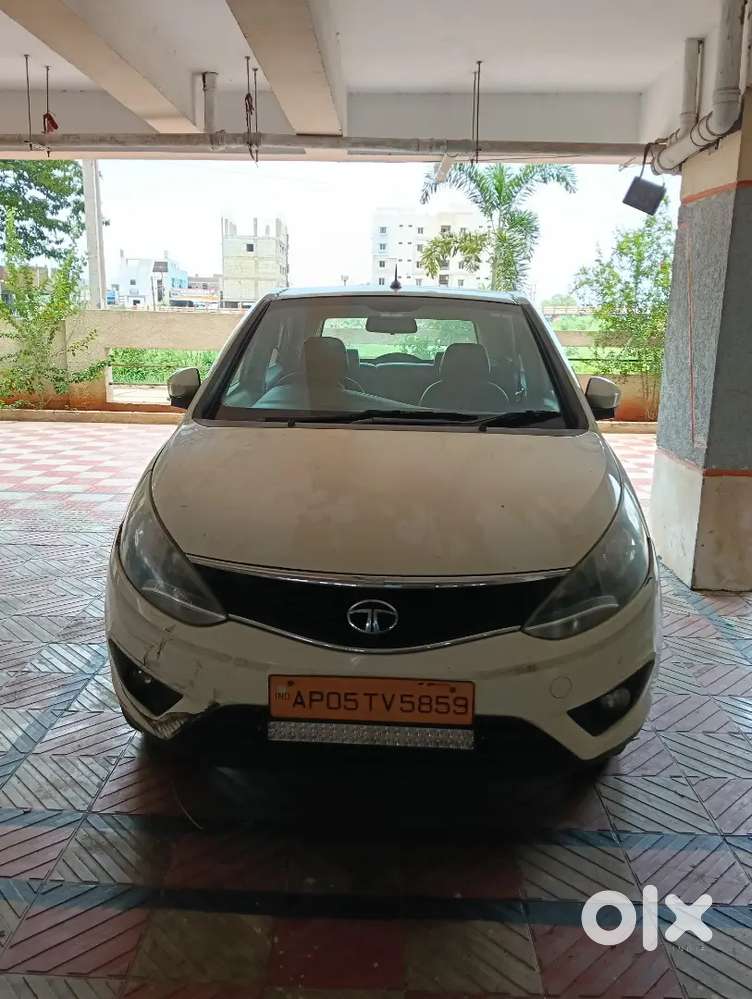 Tata Bolt 2016