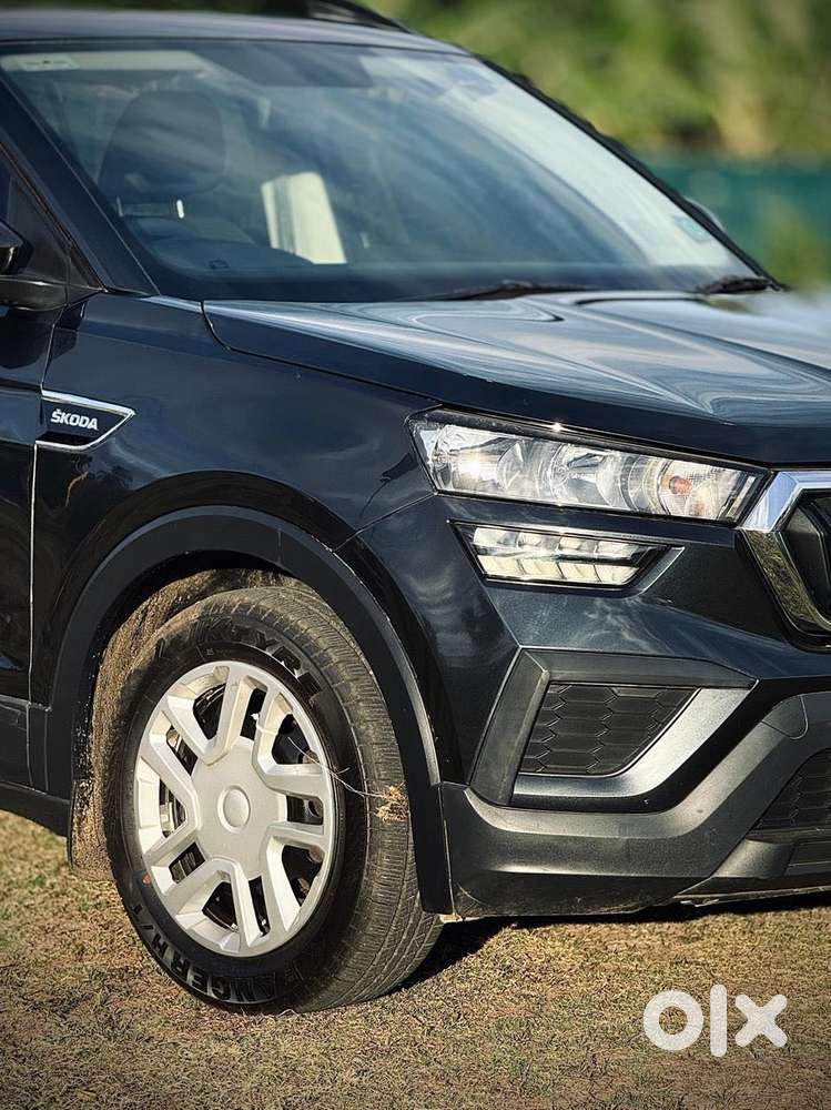 Skoda Kushaq 1.0 Tsi Ambition, 2022, Petrol