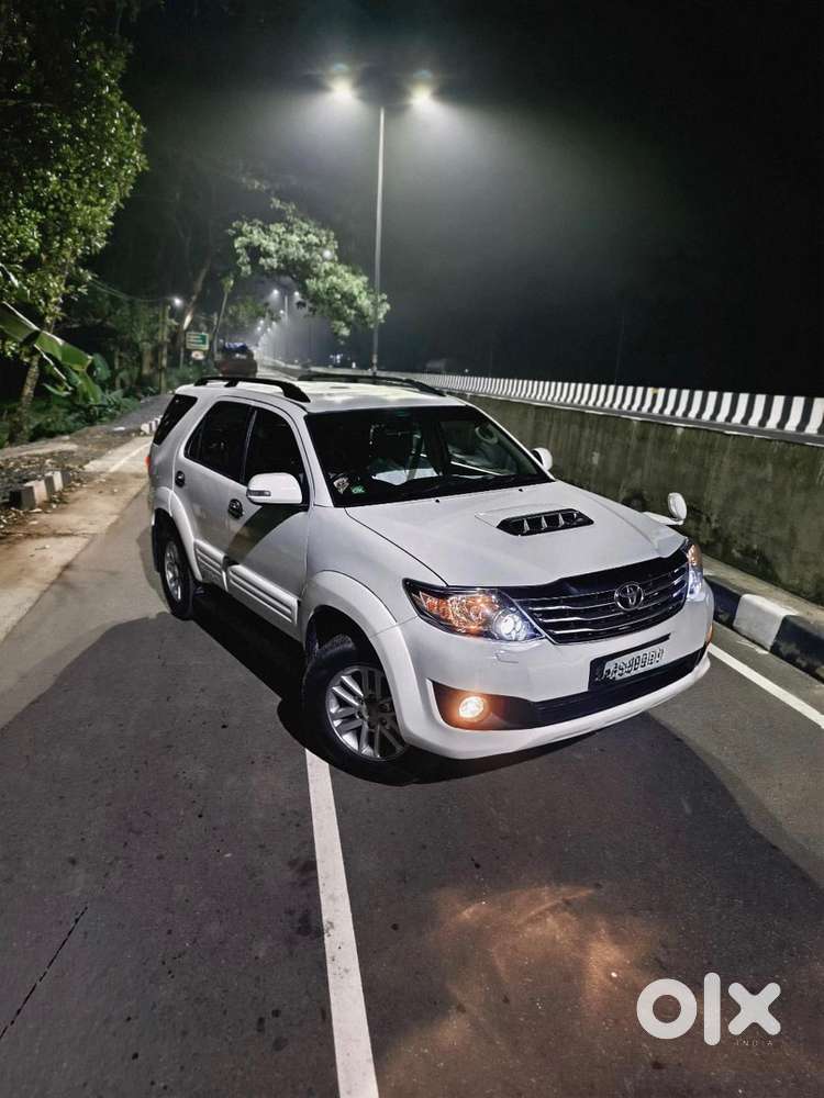 Toyota Fortuner Diesel 2014 At