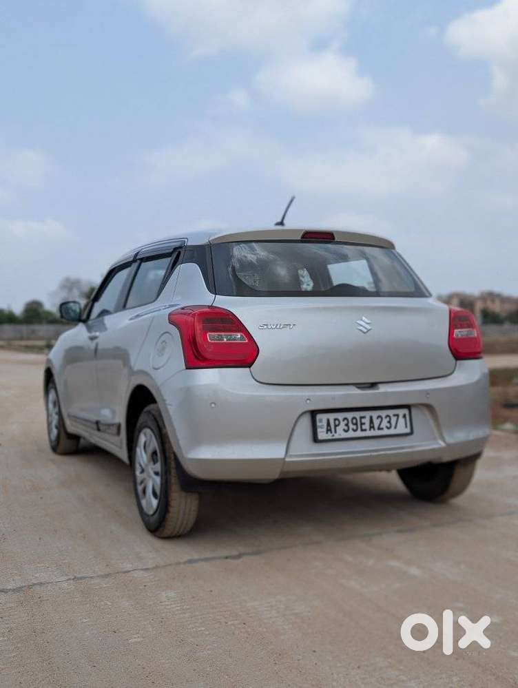 Maruti Suzuki Swift 2018 Vxi, 2019, Petrol