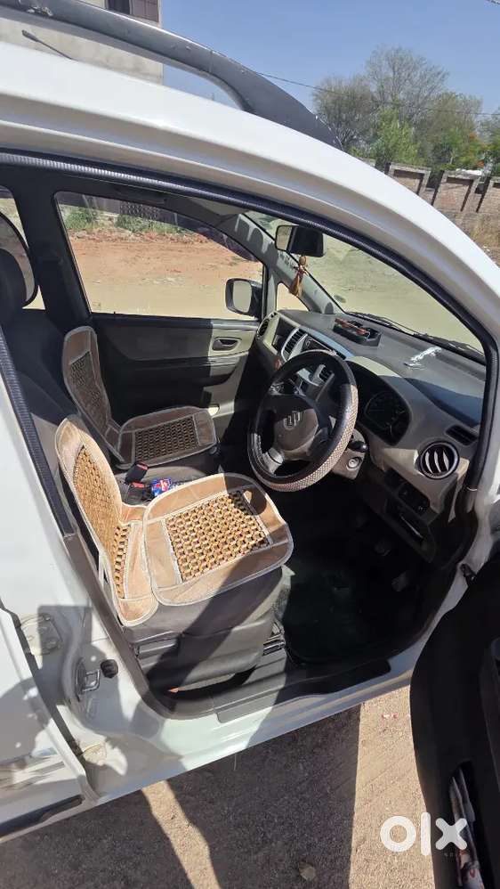 Excellent Condition,non Accidental, Fixed Price, Brokers Excuse Us