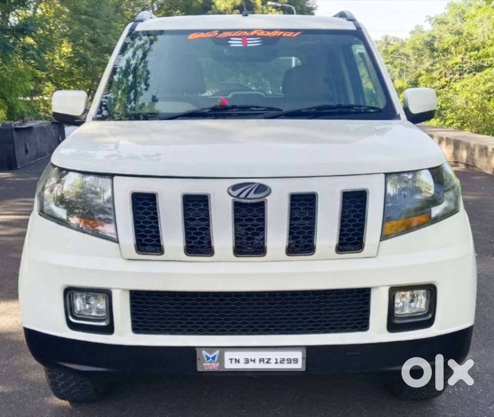 Mahindra Tuv 300 T10, 2018, Diesel