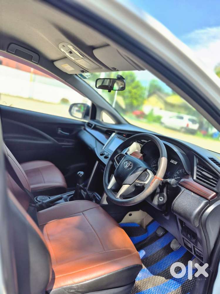 Toyota Innova Crysta 2.7 Gx Mt, 2019, Diesel