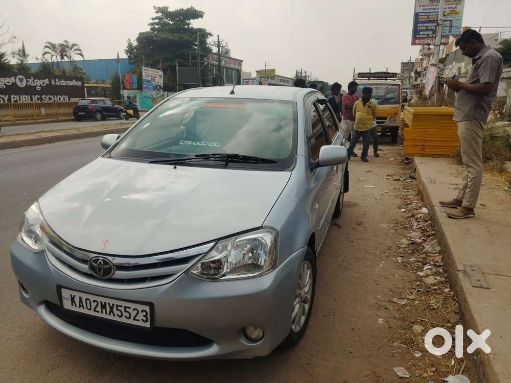 Toyota Etios Liva Petrol 2011