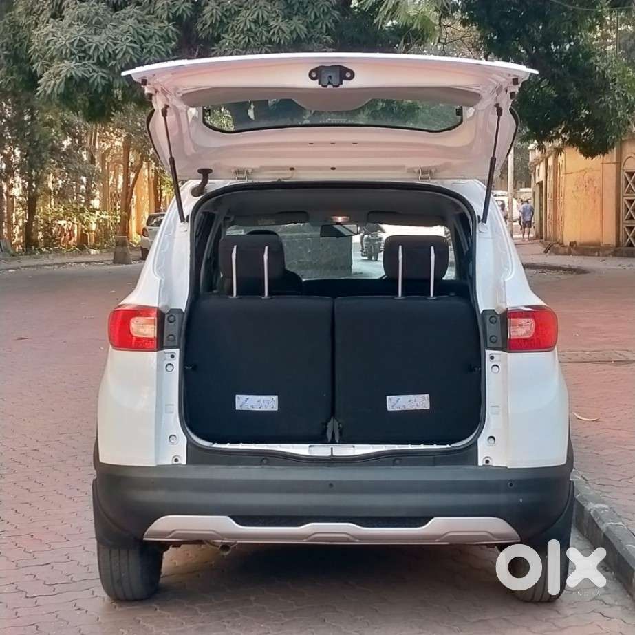 Renault Triber Rxz Easy-r Amt, 2020, Petrol