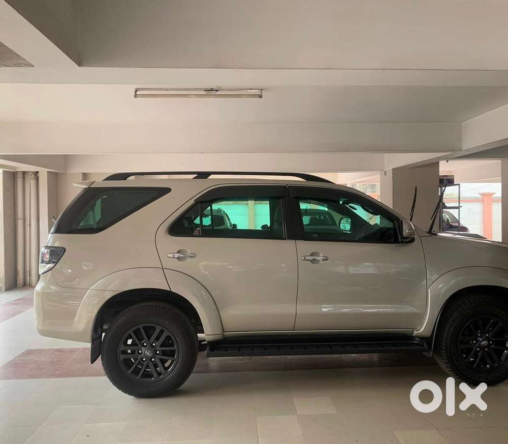 Toyota Fortuner 2015 Diesel Well Maintained