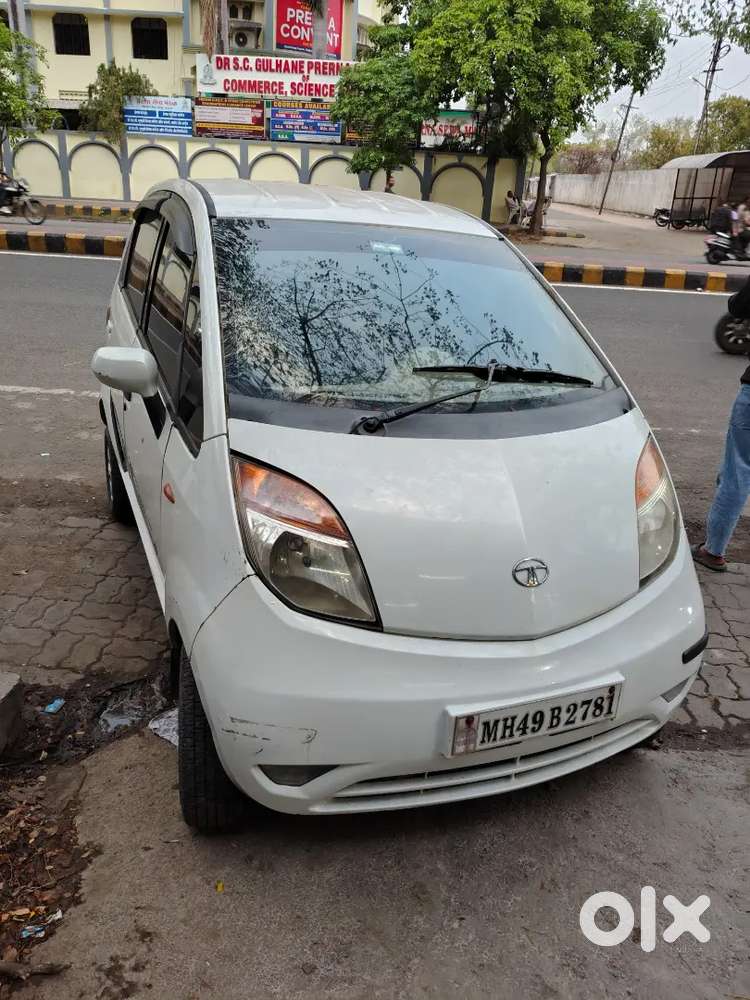 Model 2013
1st Owner
Pepar Clear 
Petrol