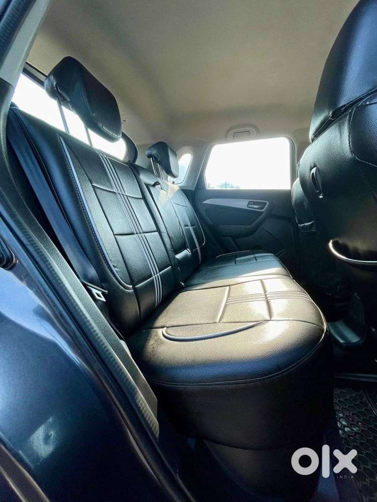 Maruti Suzuki Brezza Zxi S-cng, 2022, Petrol