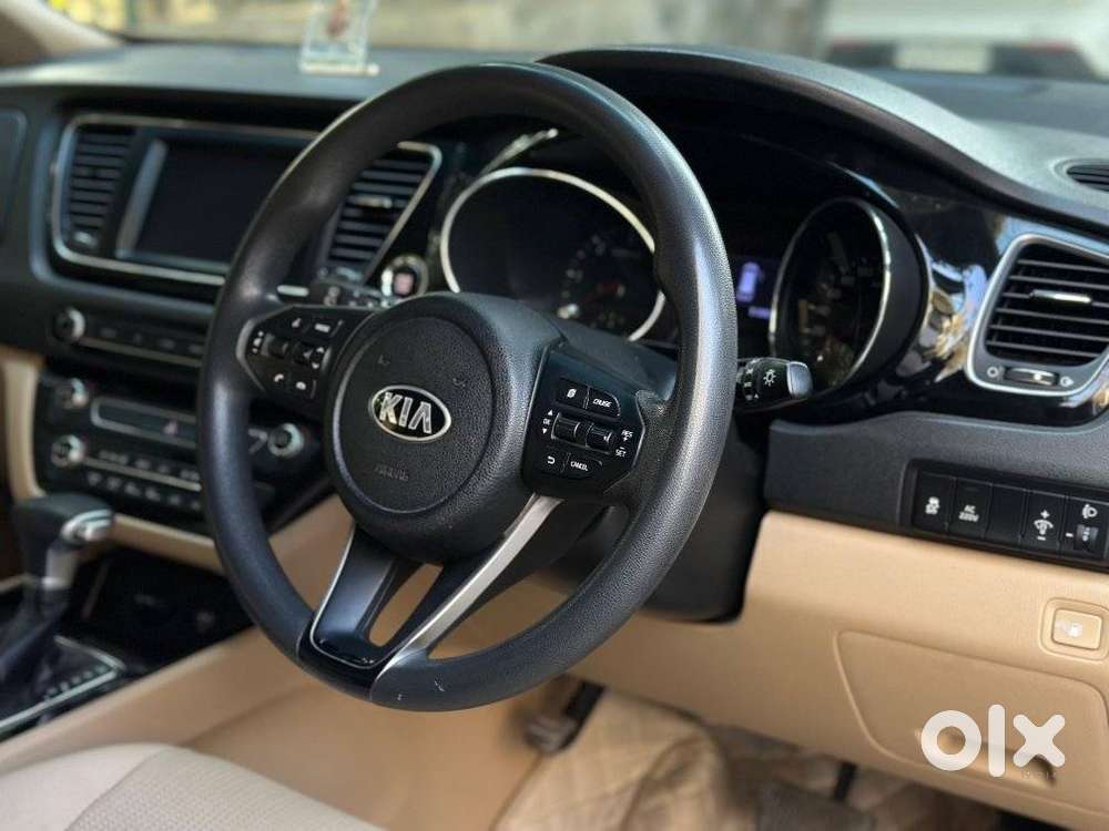 Kia Carnival Prestige, 2020, Diesel