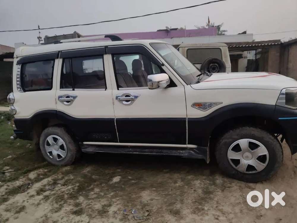 Mahindra Scorpio 2016 Diesel 120000 Km Driven