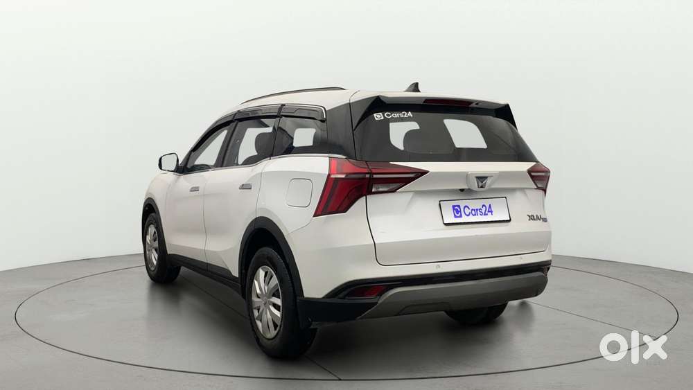 Mahindra Xuv700 2.2 Mx Diesel Mt 5 Str, 2022, Diesel
